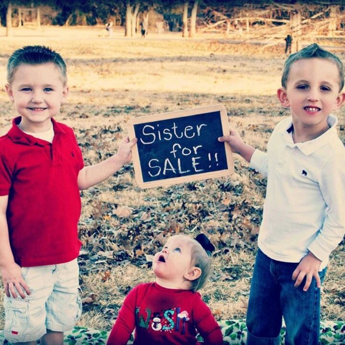 13 Cute Photo Ideas For Brothers Images - Cute Sibling Photo Shoot