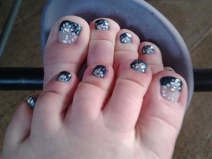 Toe Nail Designs with Jewels